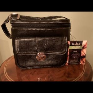 Fujifilm long zoom train case (black)